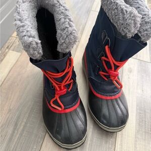 Sorel Winter Boots with Navy and Gray Accents